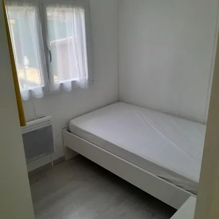 Un Petit Havre De Paix Campingplads La Rouviere (Var)